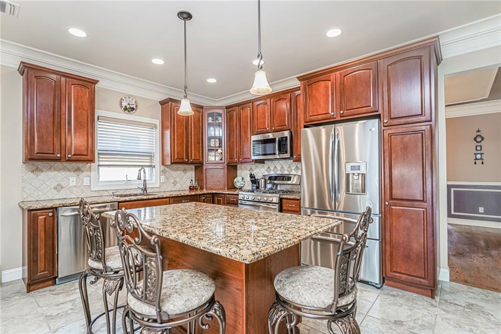 41 St. Edward Lane Prince's Bay New York NY 10309