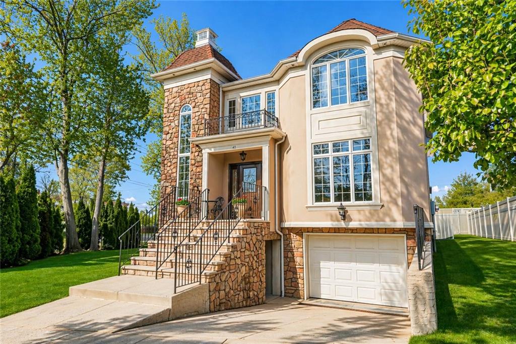 41 St. Edward Lane Prince's Bay New York NY 10309