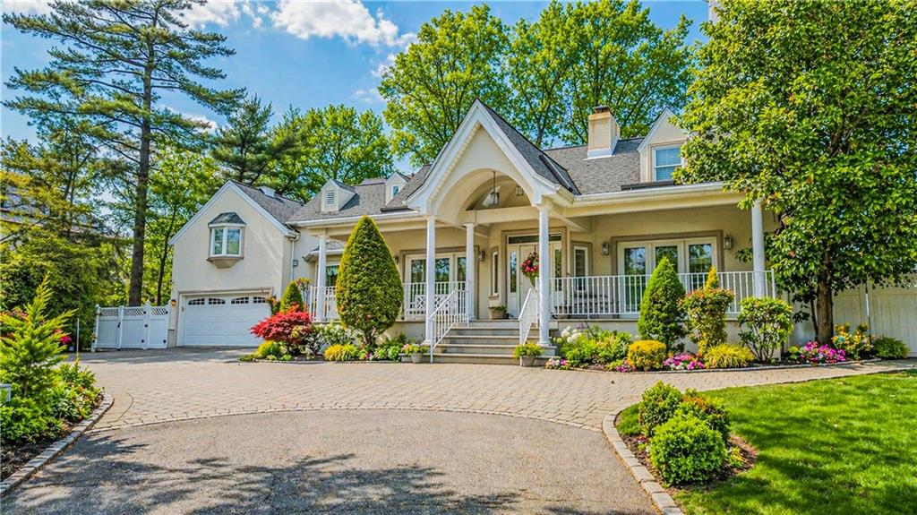 26 High Point Road Todt Hill Staten Island NY 10304