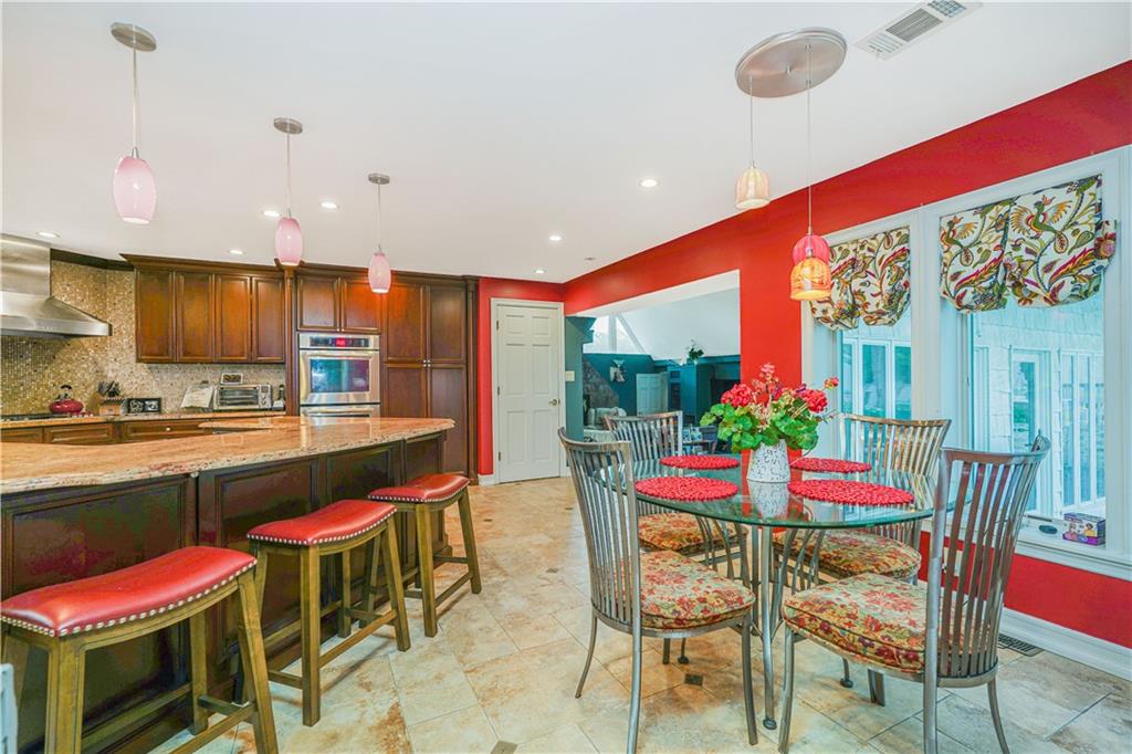 26 High Point Road Todt Hill Staten Island NY 10304