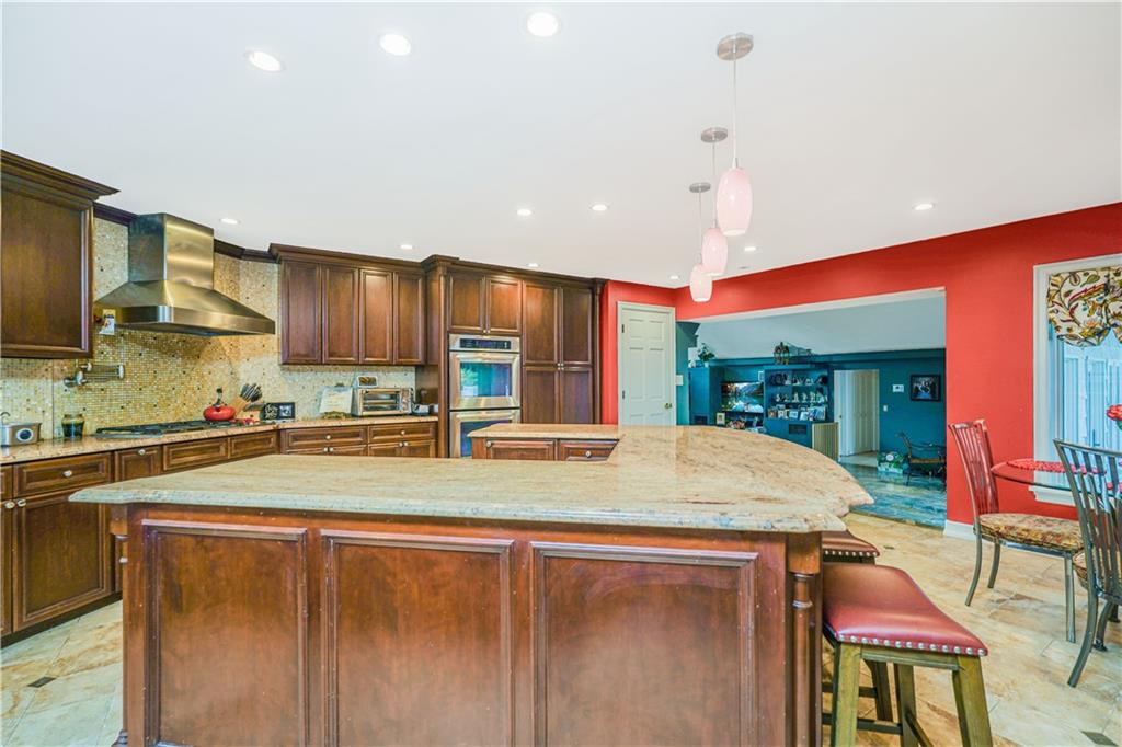 26 High Point Road Todt Hill Staten Island NY 10304