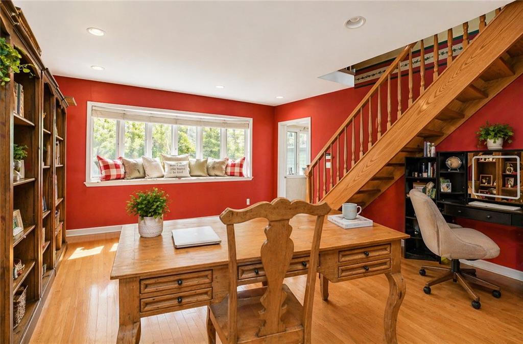 26 High Point Road Todt Hill Staten Island NY 10304