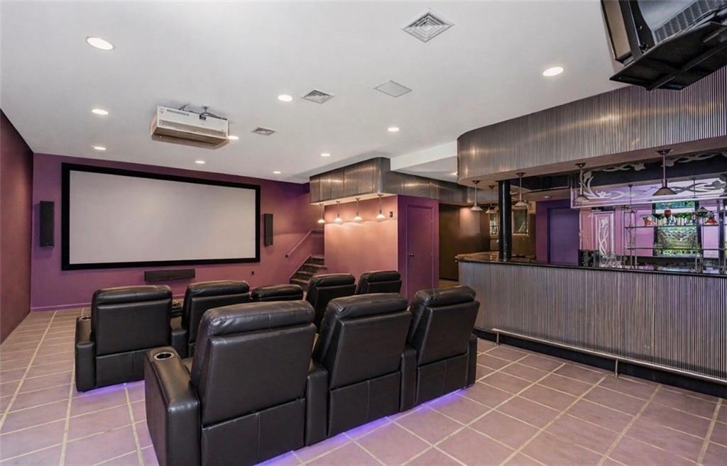 26 High Point Road Todt Hill Staten Island NY 10304