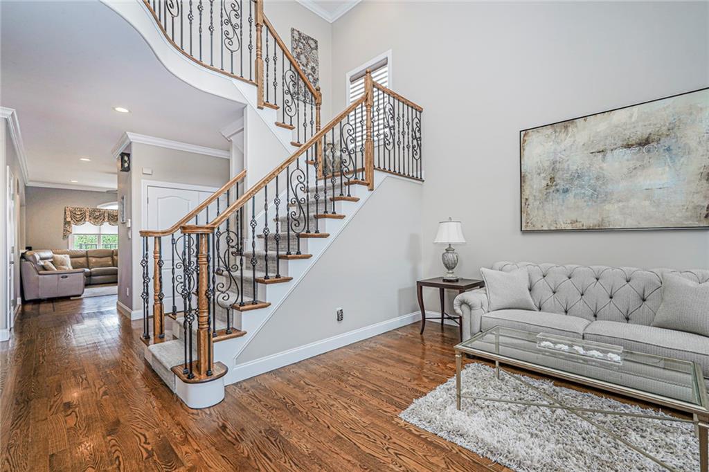 86 West Castor Place Huguenot Staten Island NY 10312