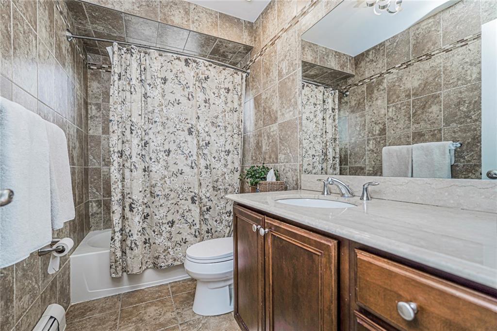 86 West Castor Place Huguenot Staten Island NY 10312