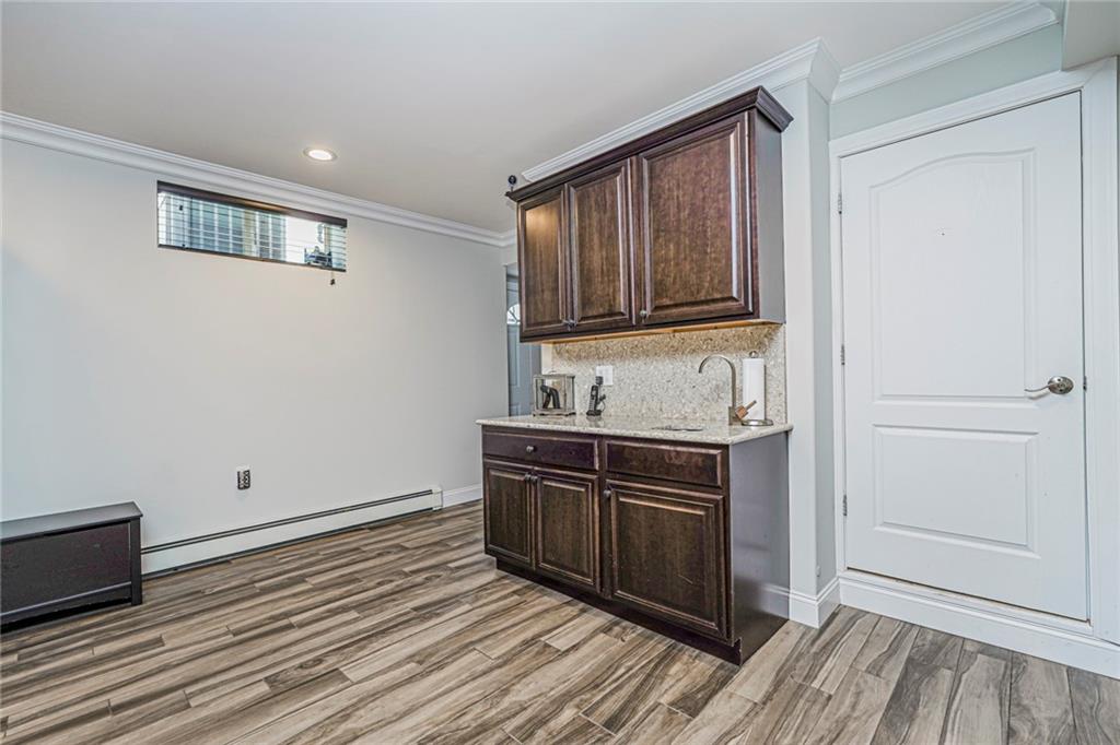 86 West Castor Place Huguenot Staten Island NY 10312