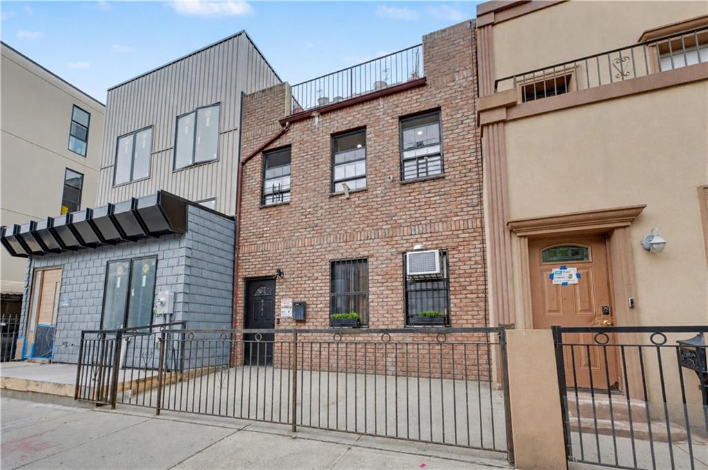 364 Evergreen Avenue Bushwick Brooklyn NY 11221