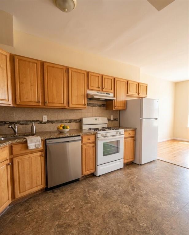 1392 East 18th Street Midwood Brooklyn NY 11230