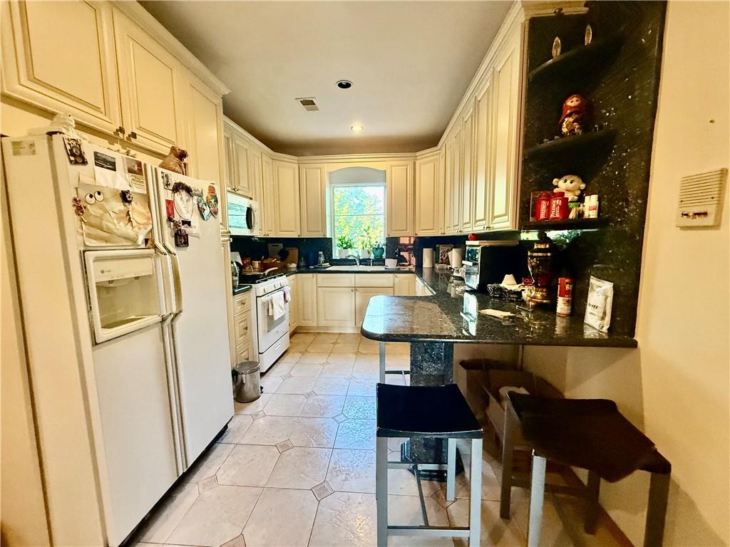 1515 East 15th Street Midwood Brooklyn NY 11230