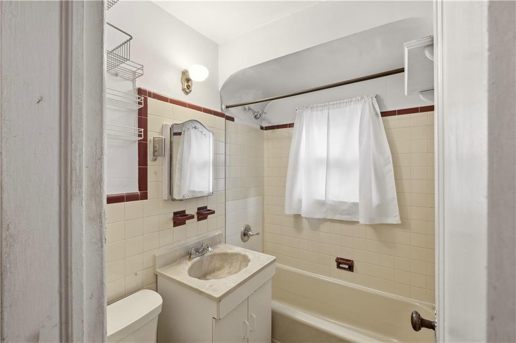 118-34 234th Street Cambria Heights Cambria Heights NY 11411