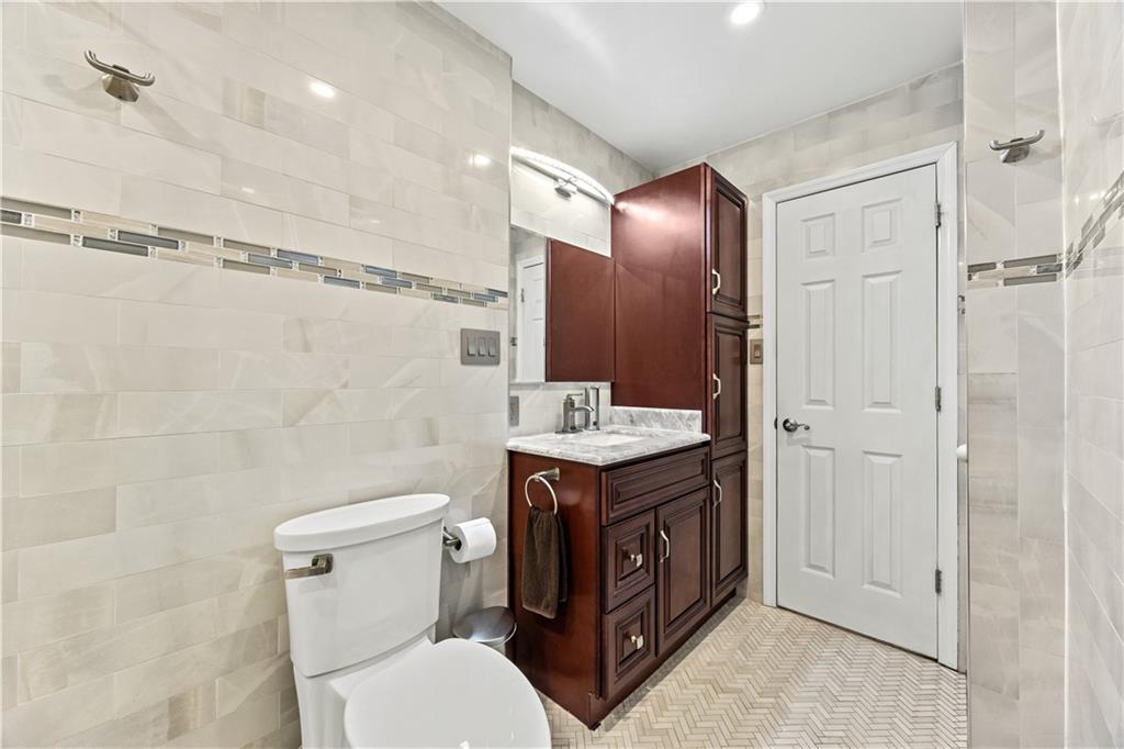 64 Tynan Street Arden Heights Staten Island NY 10312