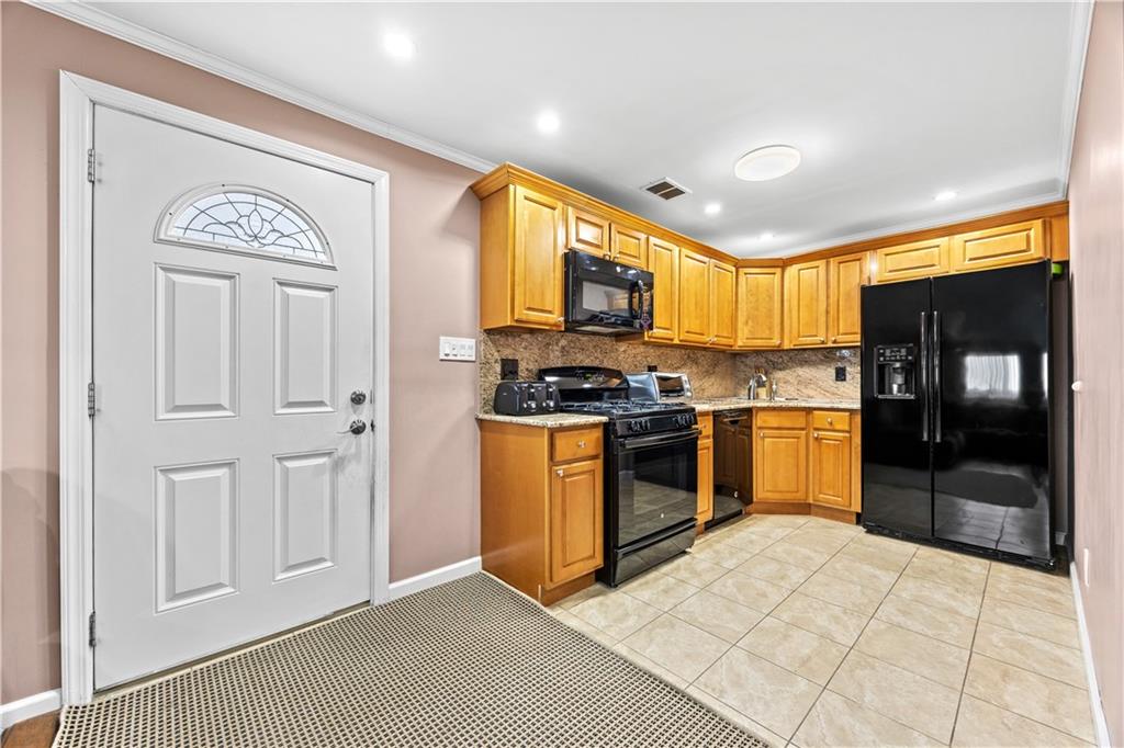 64 Tynan Street Arden Heights Staten Island NY 10312