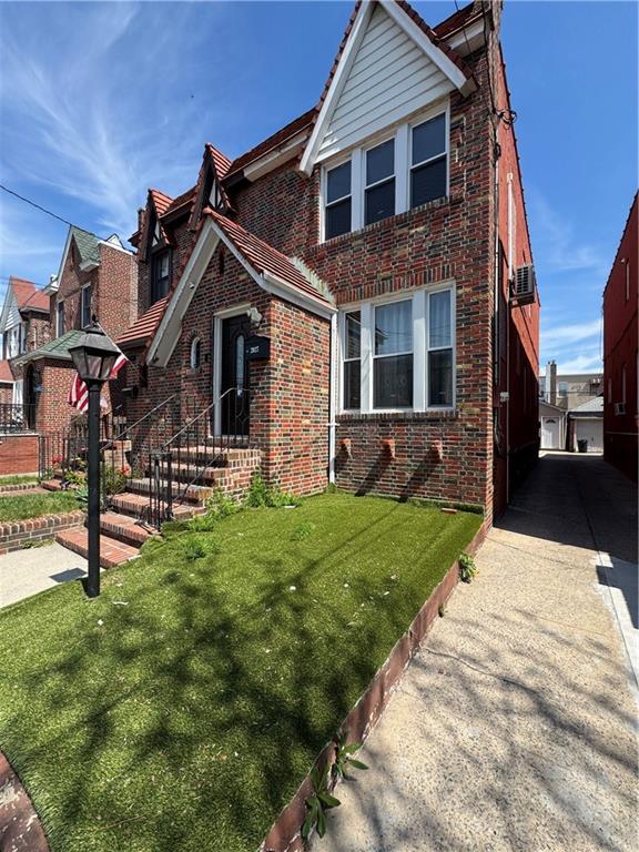 2027 E 35th Street Brighton Beach Brooklyn NY 11234