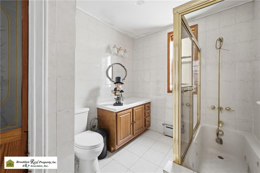 6659 Colonial Road Bay Ridge Brooklyn NY 11220
