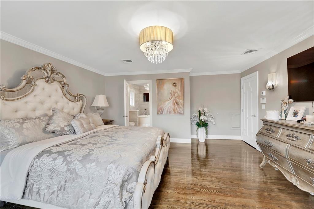 290 Koch Boulevard Annadale Staten Island NY 10312