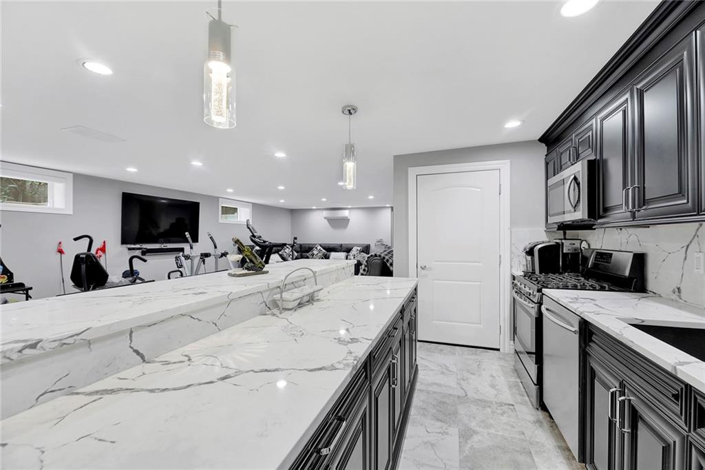 290 Koch Boulevard Annadale Staten Island NY 10312