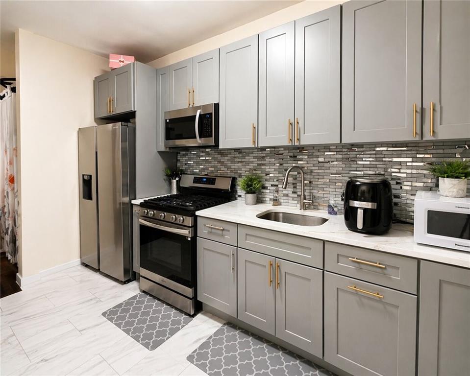 284 E 39 Street East Flatbush Brooklyn NY 11203