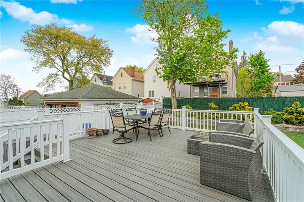 341 Oakland Avenue West Brighton Staten Island NY 10310