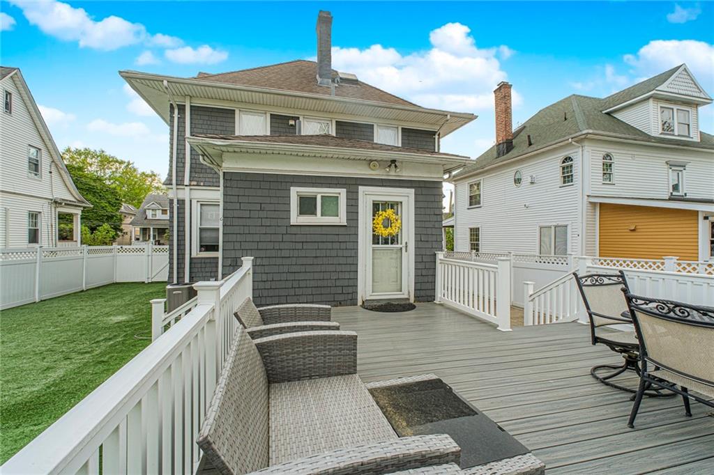 341 Oakland Avenue West Brighton Staten Island NY 10310