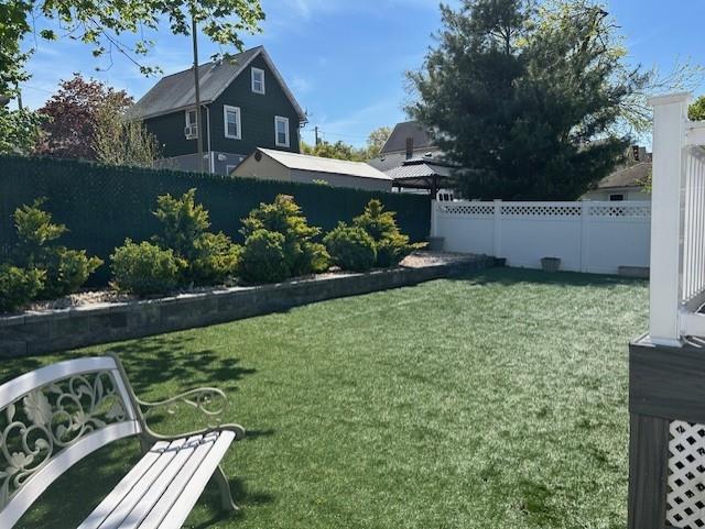 341 Oakland Avenue West Brighton Staten Island NY 10310