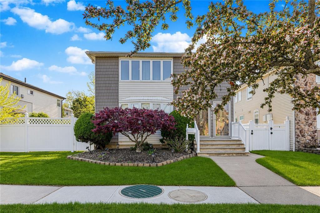 390 Getz Avenue Eltingville Staten Island NY 10312