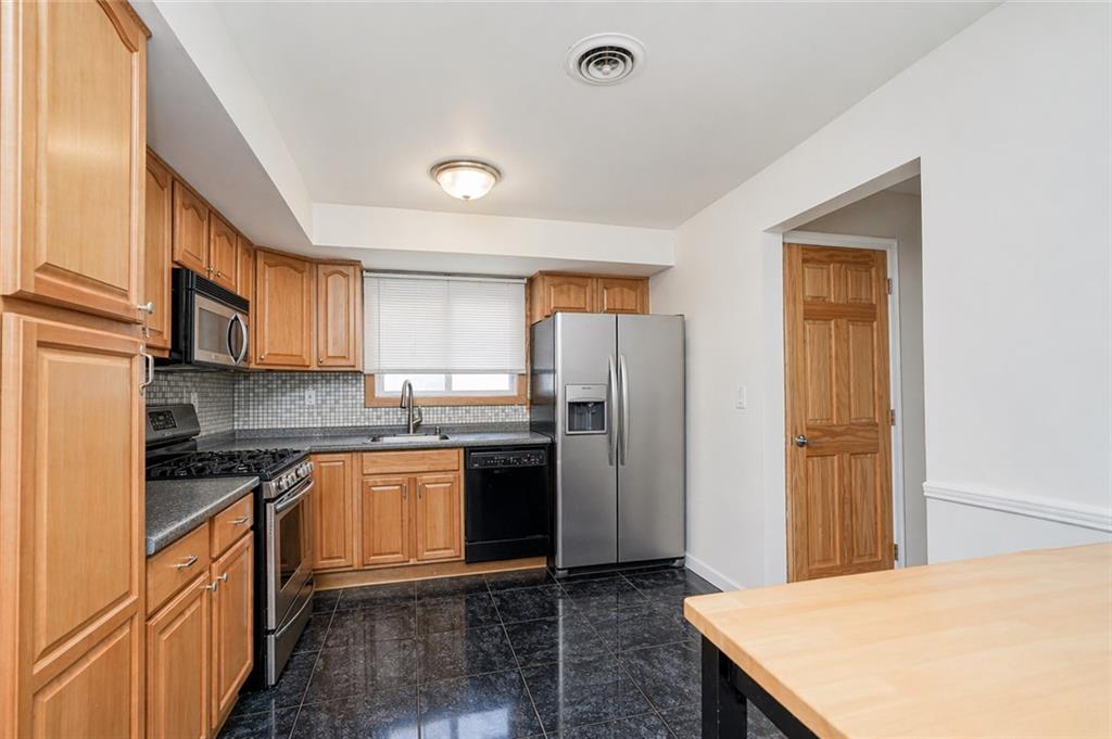 390 Getz Avenue Eltingville Staten Island NY 10312