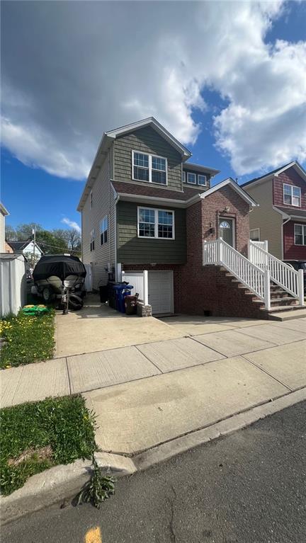 18 Edgeview Lane Port Richmond Staten Island NY 10302
