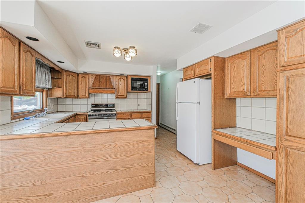 85 Nancy Lane Tottenville Staten Island NY 10307