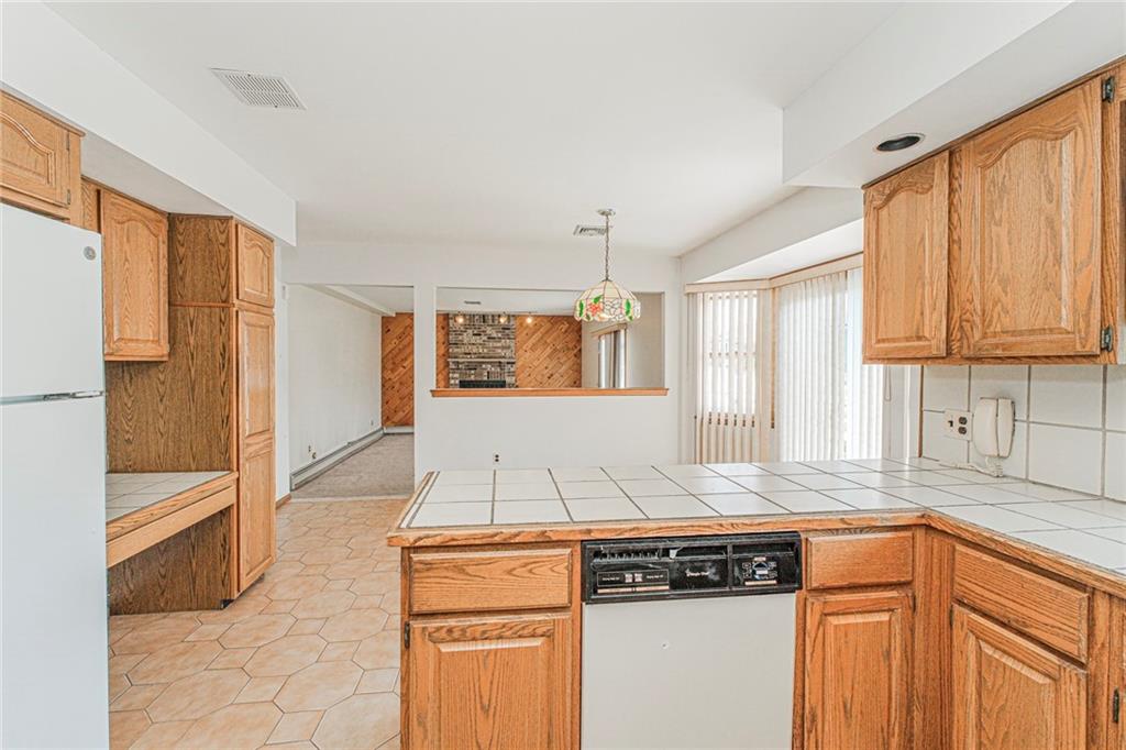 85 Nancy Lane Tottenville Staten Island NY 10307