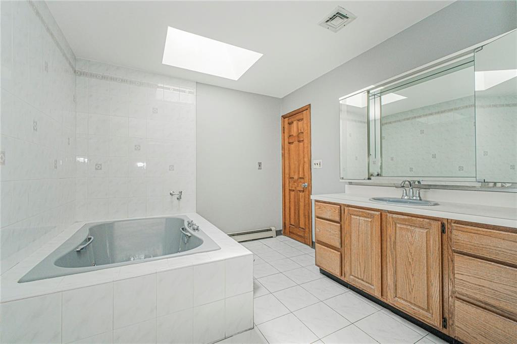 85 Nancy Lane Tottenville Staten Island NY 10307