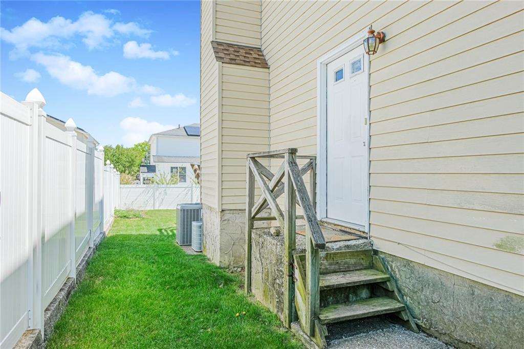 85 Nancy Lane Tottenville Staten Island NY 10307
