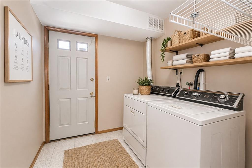 85 Nancy Lane Tottenville Staten Island NY 10307
