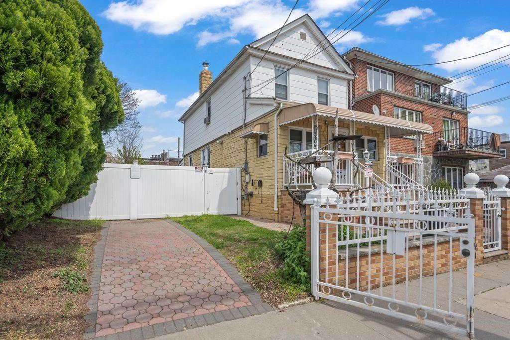 1549 East 96th Street Canarsie Brooklyn NY 11236