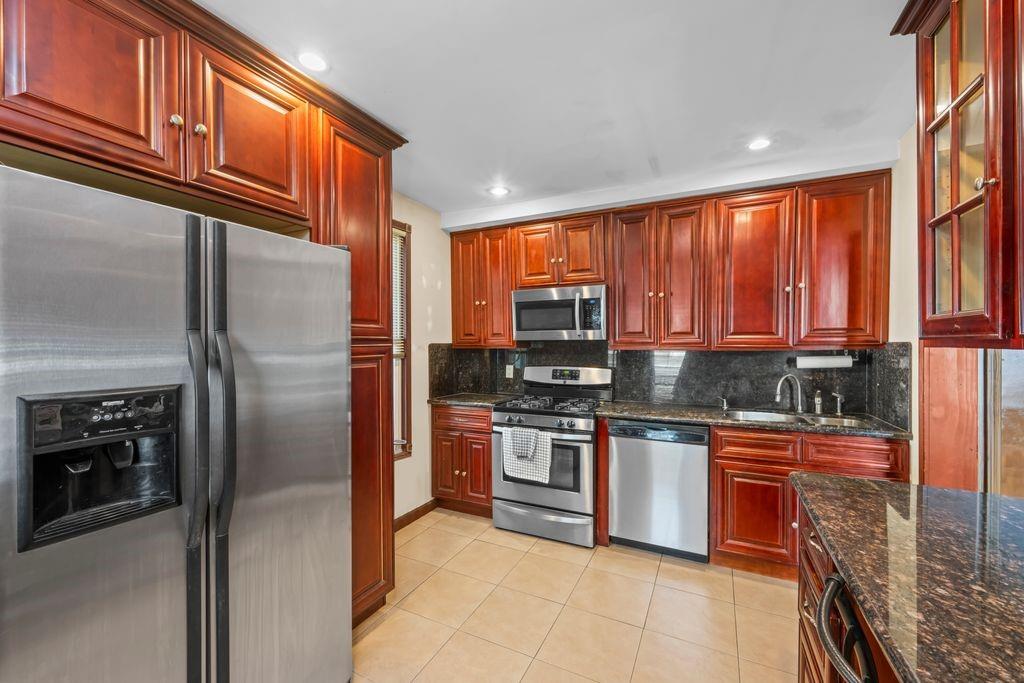 1549 East 96th Street Canarsie Brooklyn NY 11236