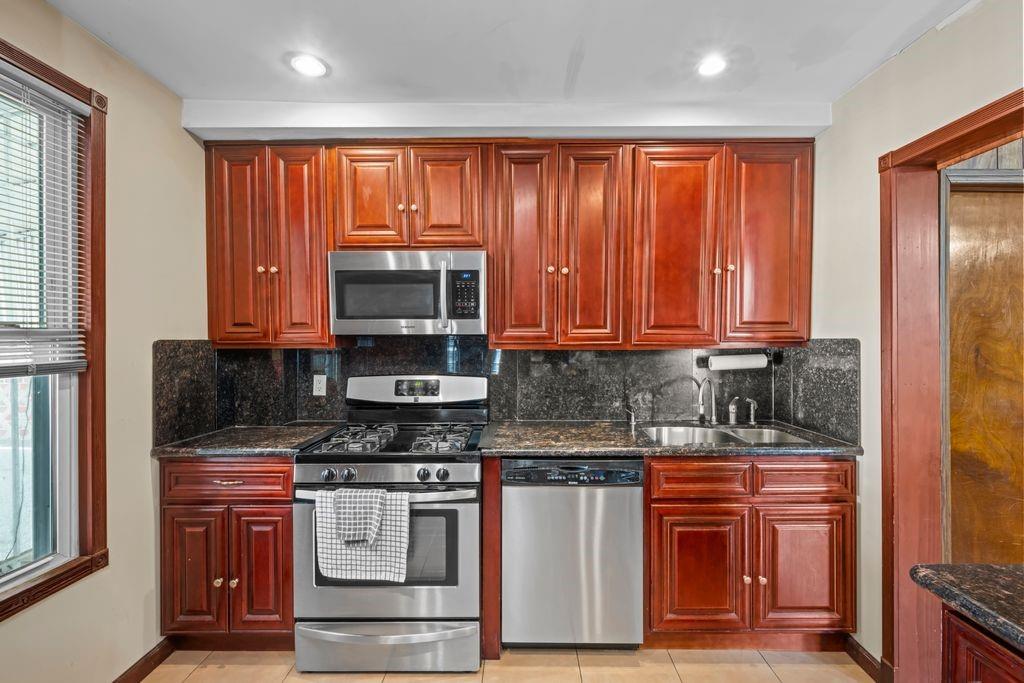 1549 East 96th Street Canarsie Brooklyn NY 11236