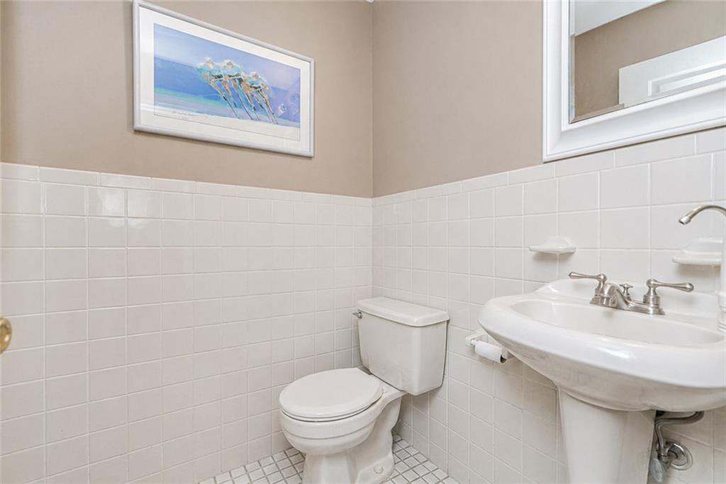160 Devon Loop New Springville Staten Island NY 10314