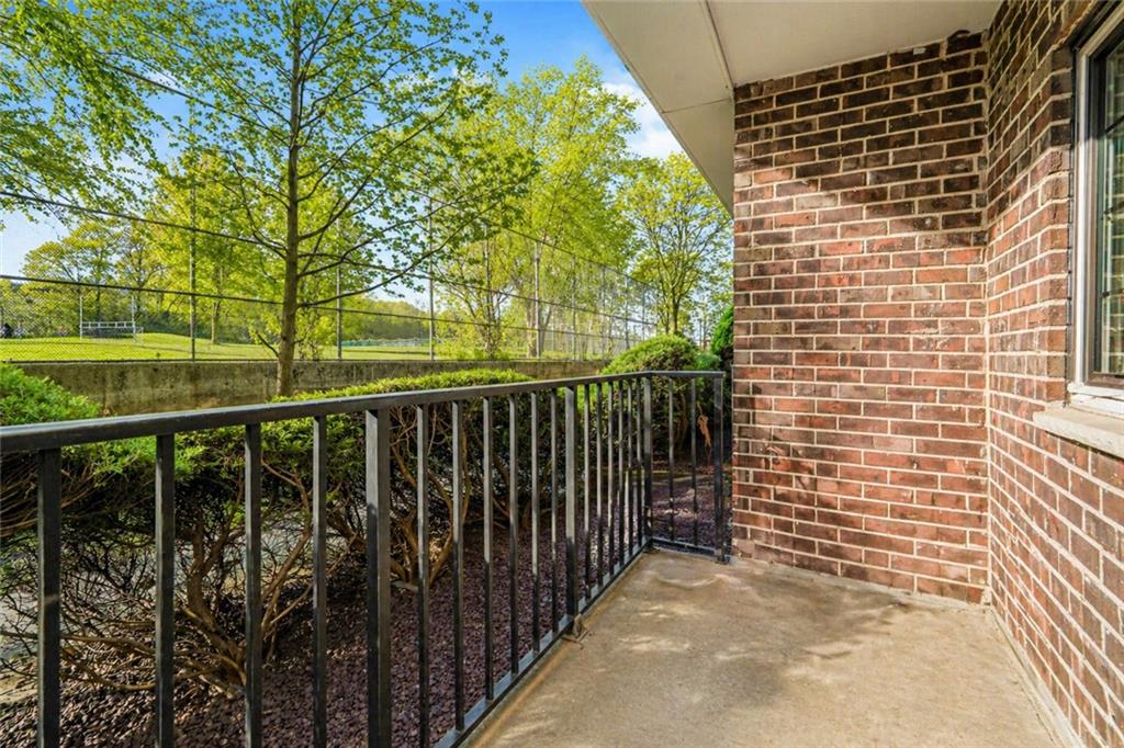 160 Devon Loop New Springville Staten Island NY 10314