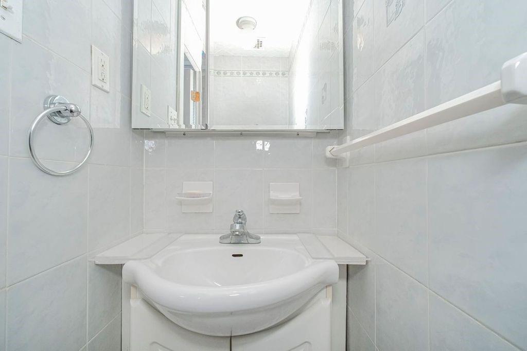 6623 Ovington Court Bensonhurst Brooklyn NY 11204