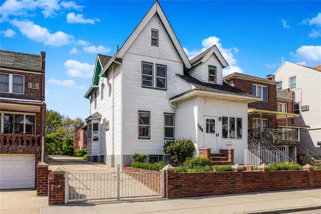 144 Bay 7th Street Dyker Heights Brooklyn NY 11228