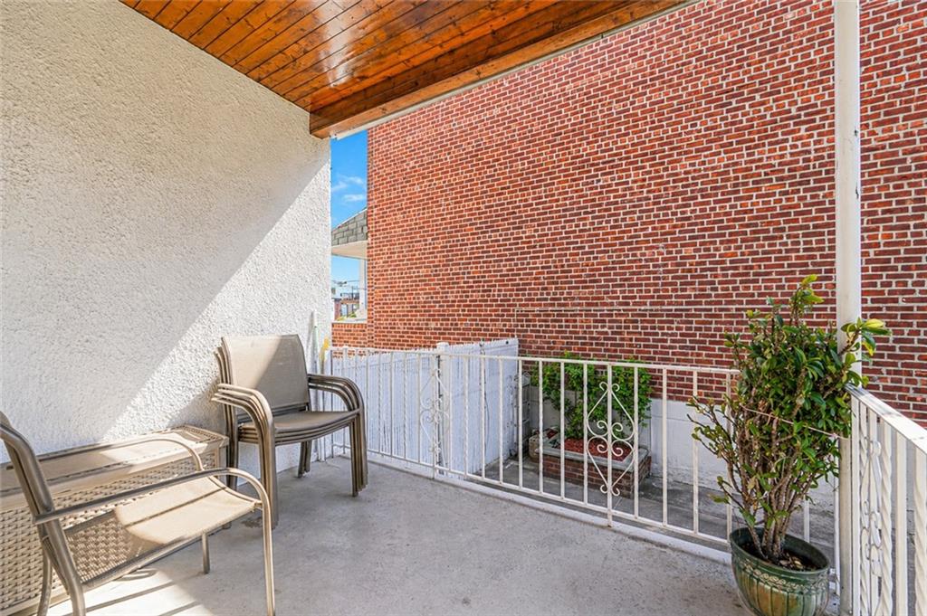 144 Bay 7th Street Dyker Heights Brooklyn NY 11228