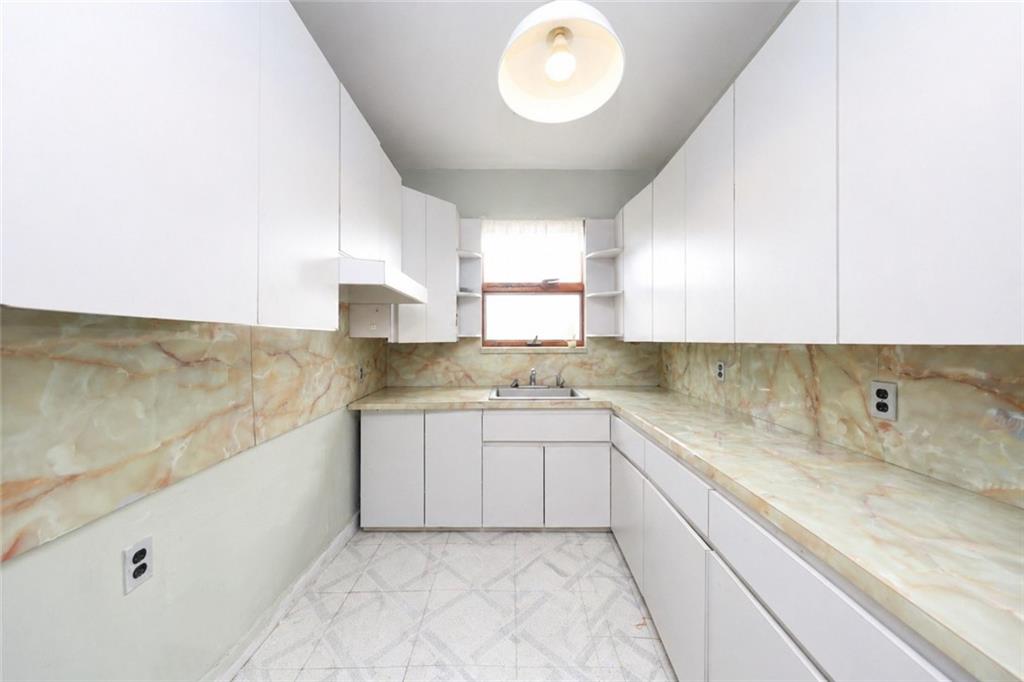 2016 Bay Ridge Parkway Bensonhurst Brooklyn NY 11204