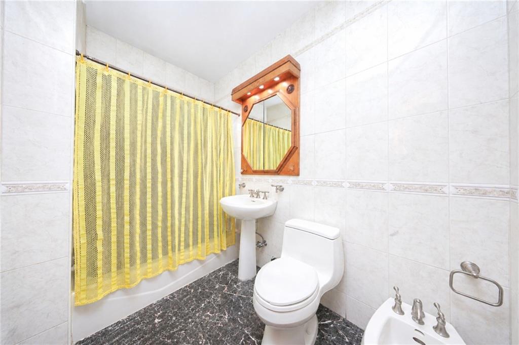 2016 Bay Ridge Parkway Bensonhurst Brooklyn NY 11204