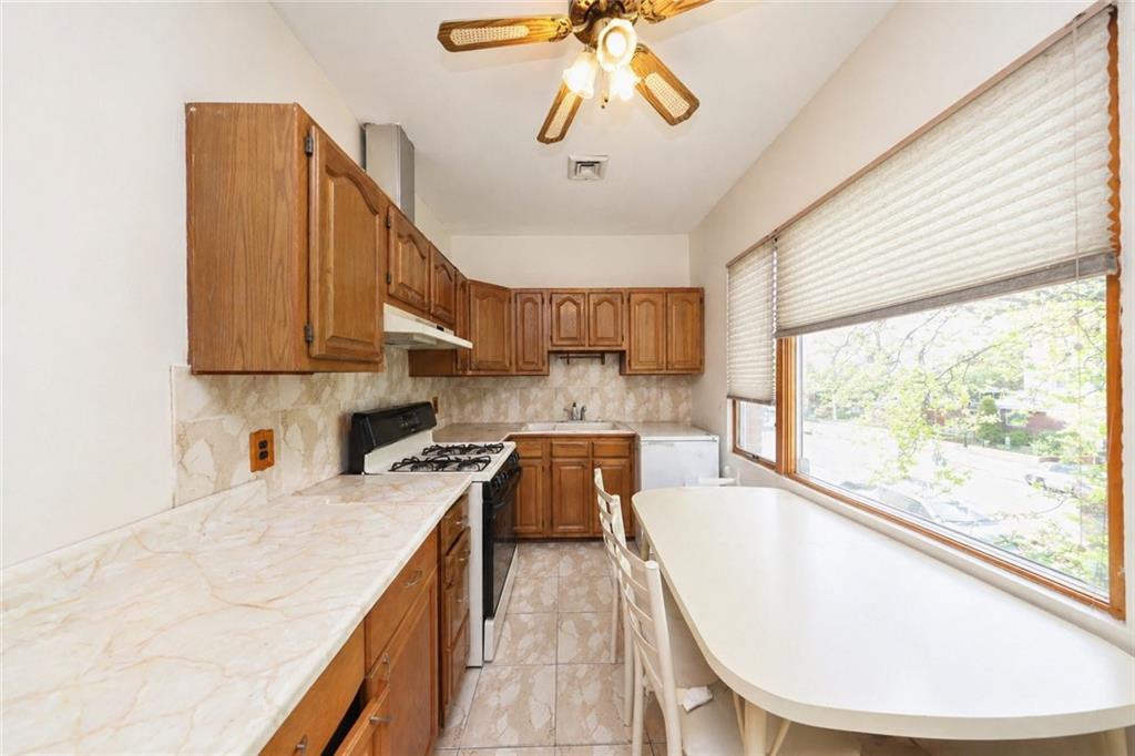 2016 Bay Ridge Parkway Bensonhurst Brooklyn NY 11204