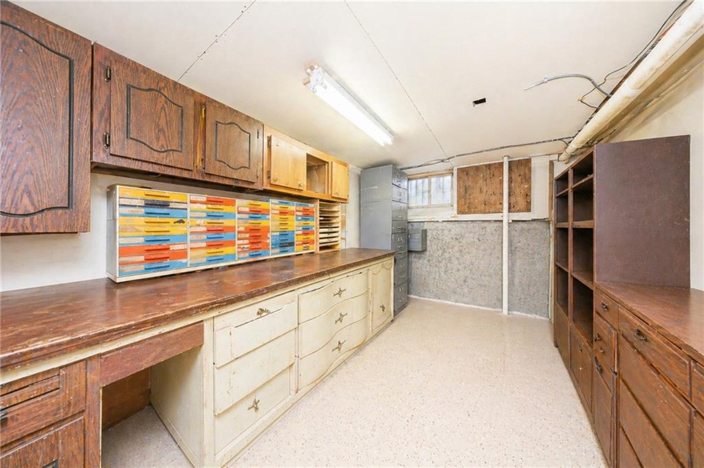 2016 Bay Ridge Parkway Bensonhurst Brooklyn NY 11204