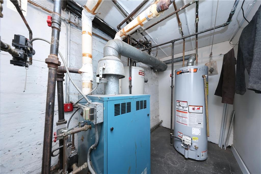 2016 Bay Ridge Parkway Bensonhurst Brooklyn NY 11204