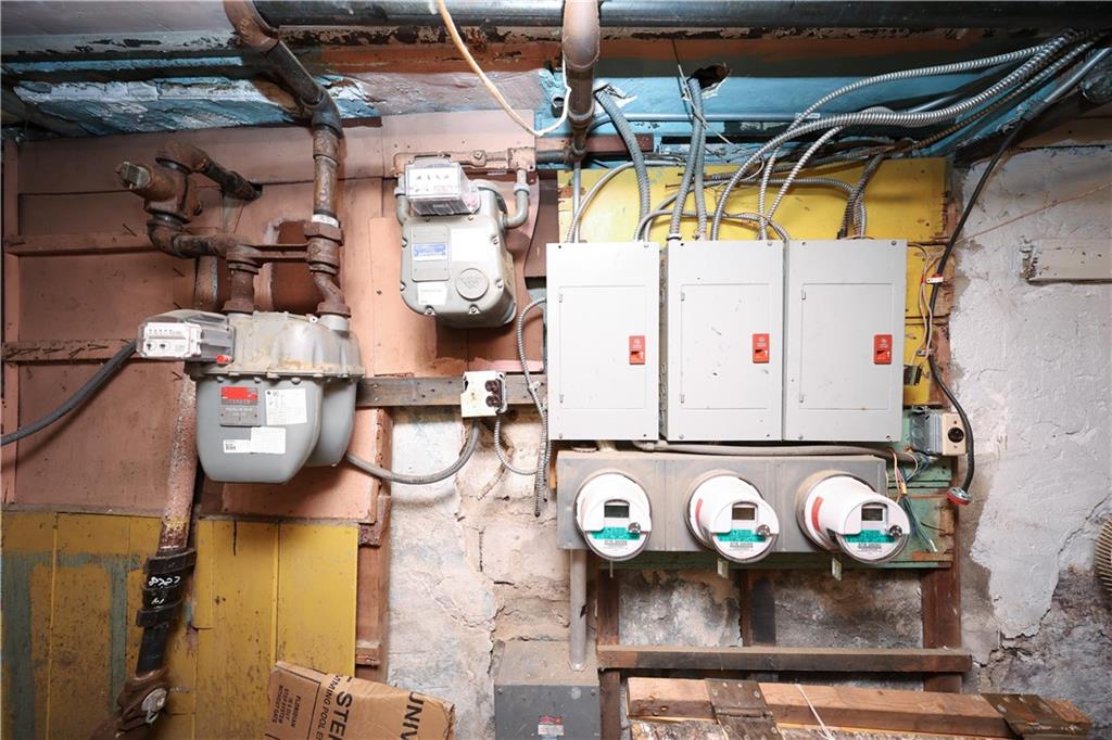 2016 Bay Ridge Parkway Bensonhurst Brooklyn NY 11204