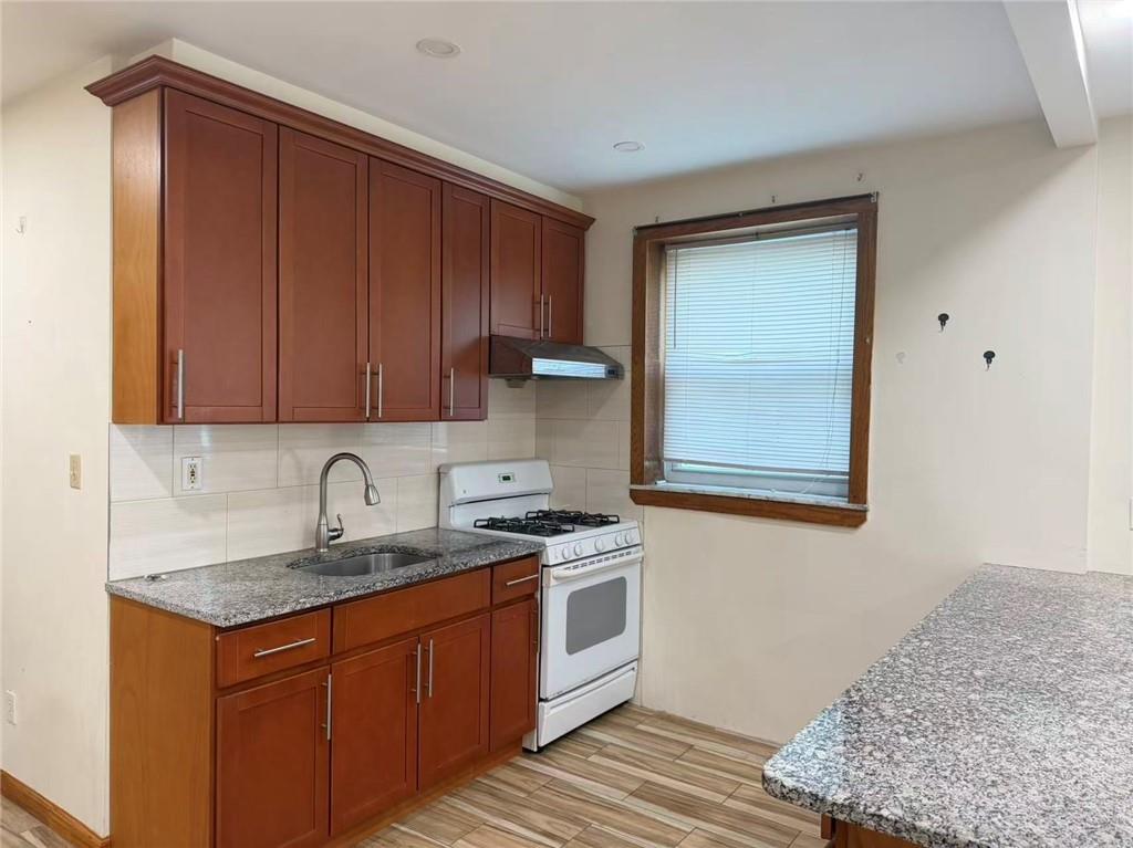 8682 15th Avenue Bensonhurst Brooklyn NY 11228