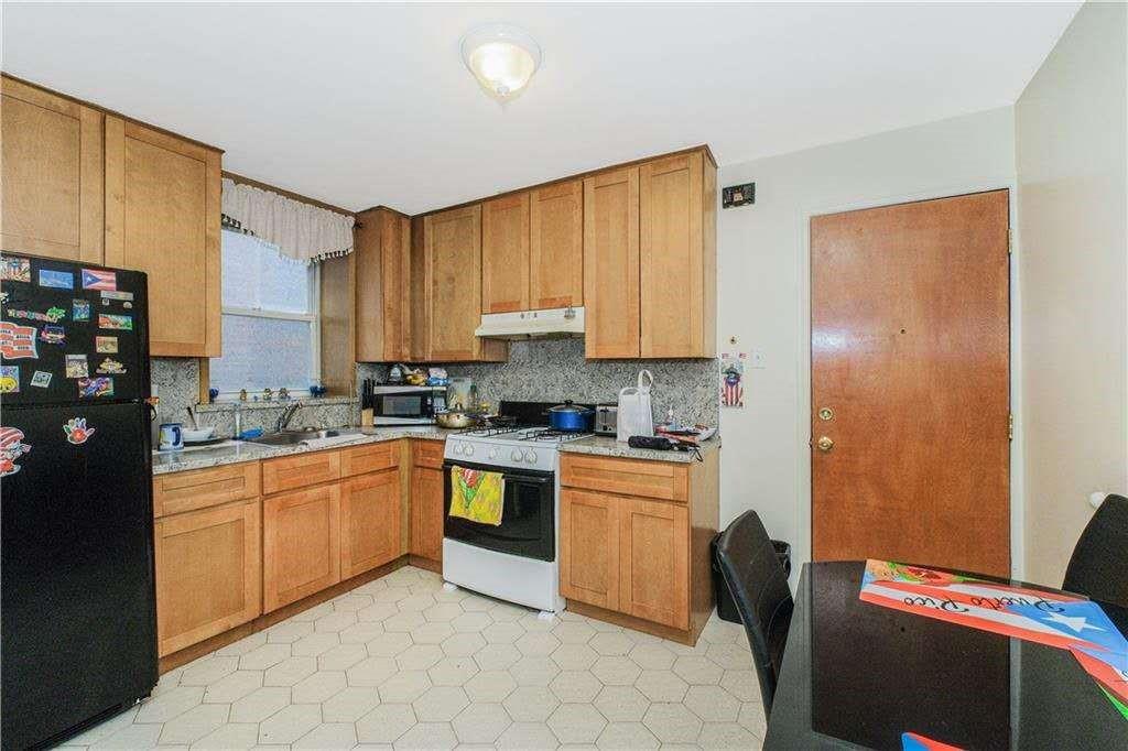 7414 18th Avenue Bensonhurst Brooklyn NY 11204