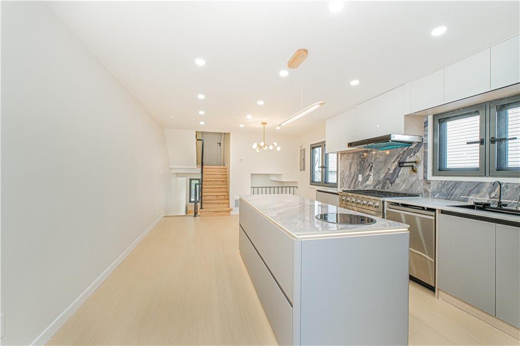 55 Beard Street New Springville Staten Island NY 10314