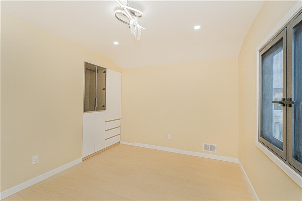 55 Beard Street New Springville Staten Island NY 10314